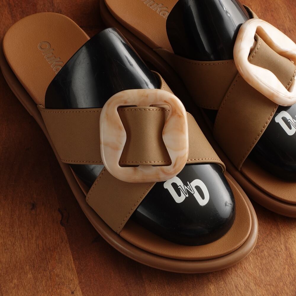 OluKai Sandals WMS SZ 6 Brown La'i Slide Slip On Shoes Coastal Comfort Vacation - Picture 4 of 12